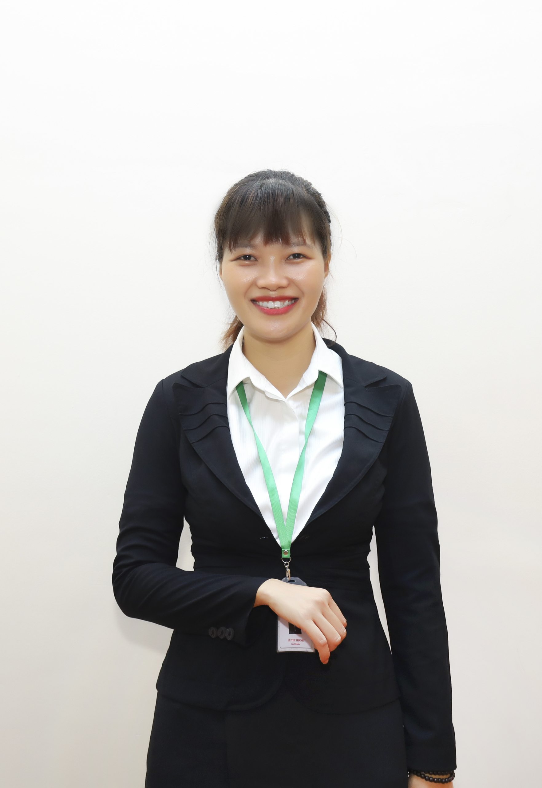 Phó giám đốc Lê Thị Thanh